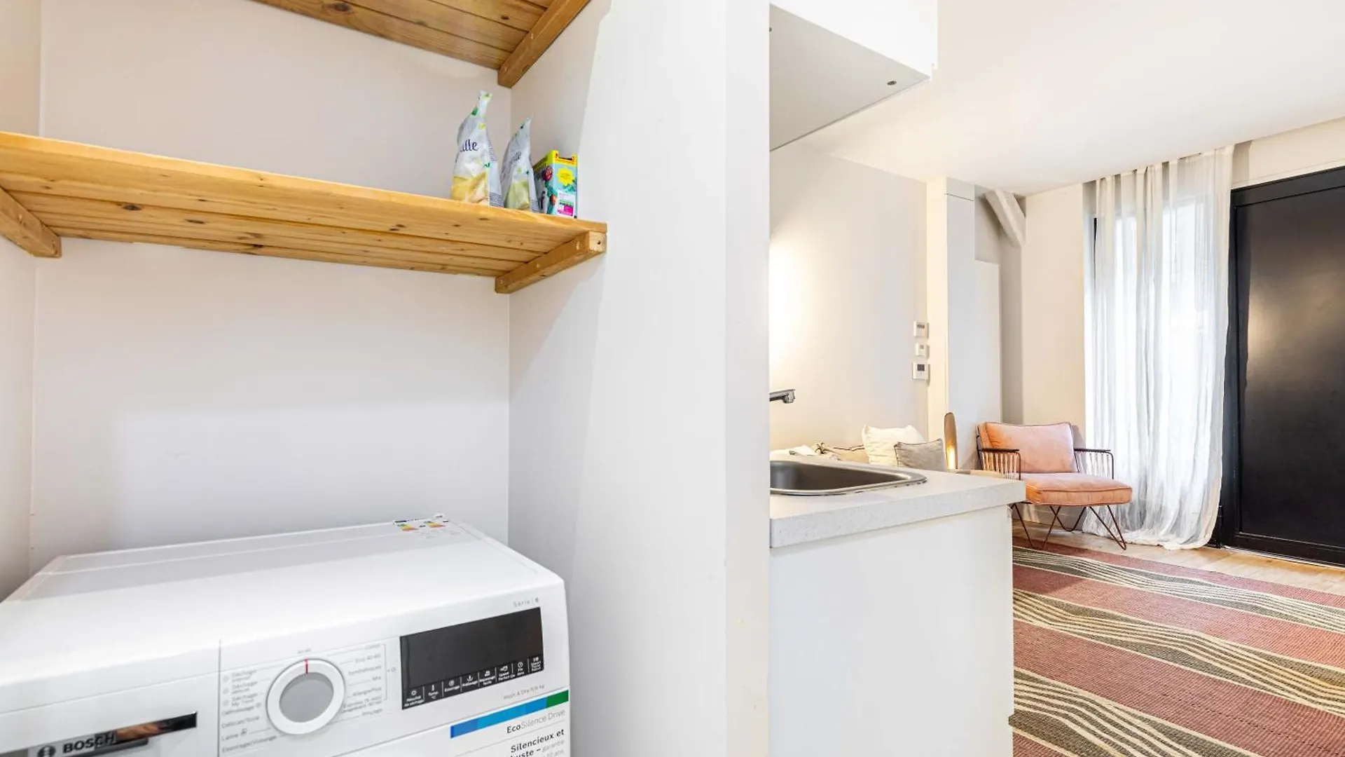 Quiet Apartment With Terrace&Ac-Le Marais/Bastille Parigi 0*,  Francia